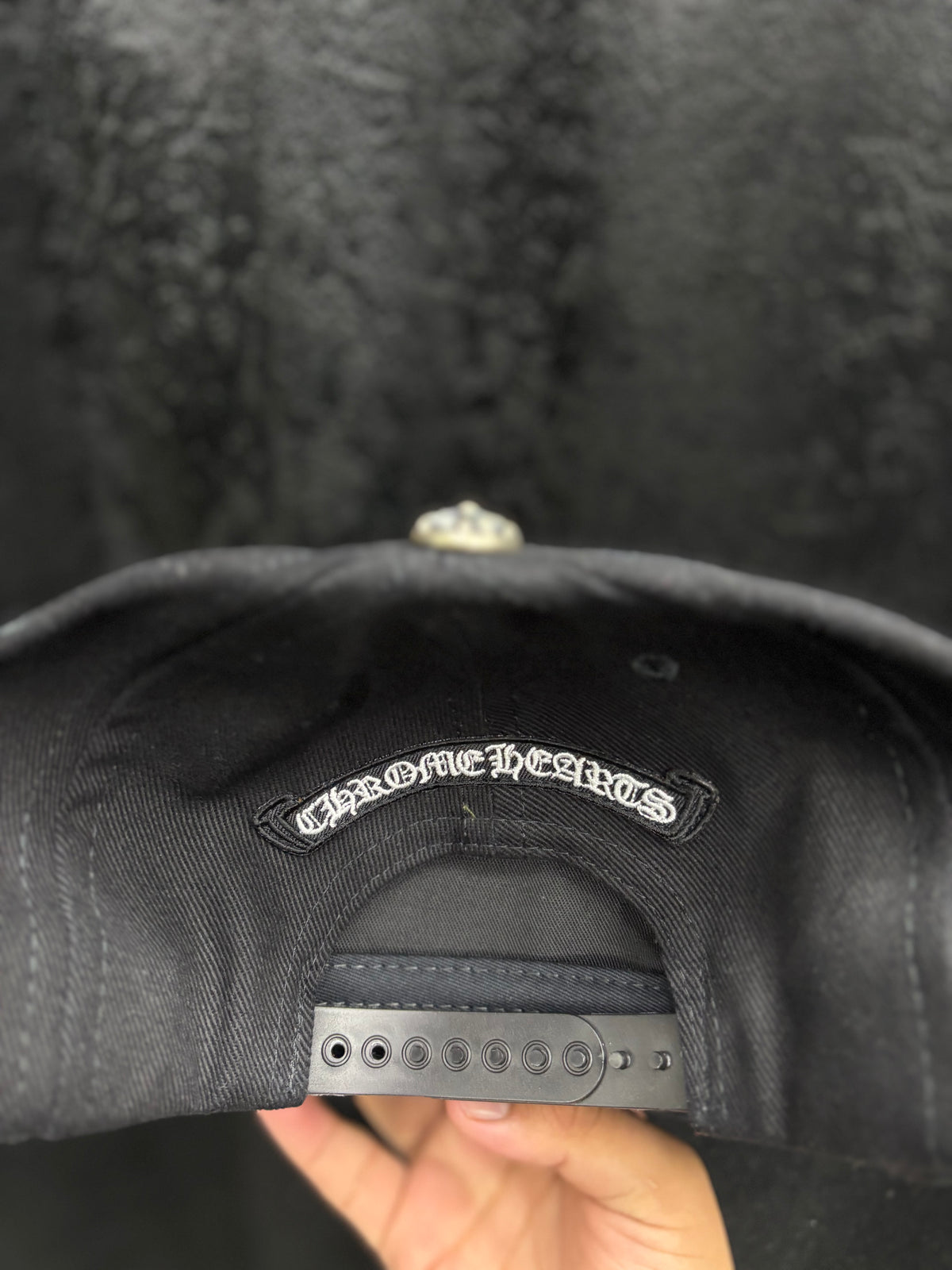 Chrome heart dagger logo trucker New
