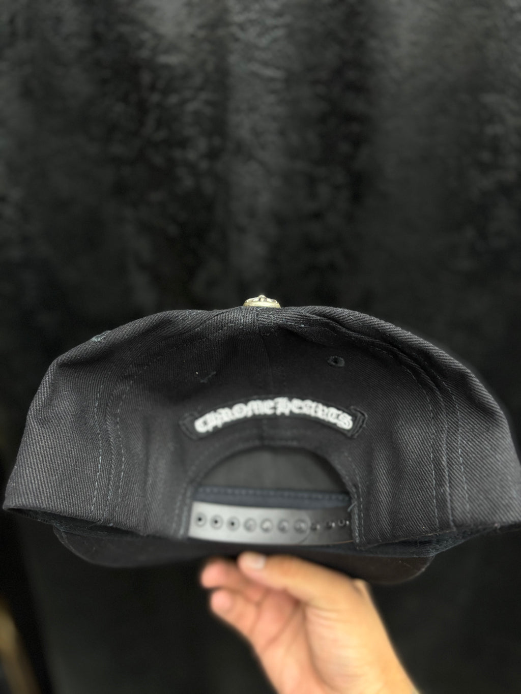 Chrome heart vertical logo trucker New
