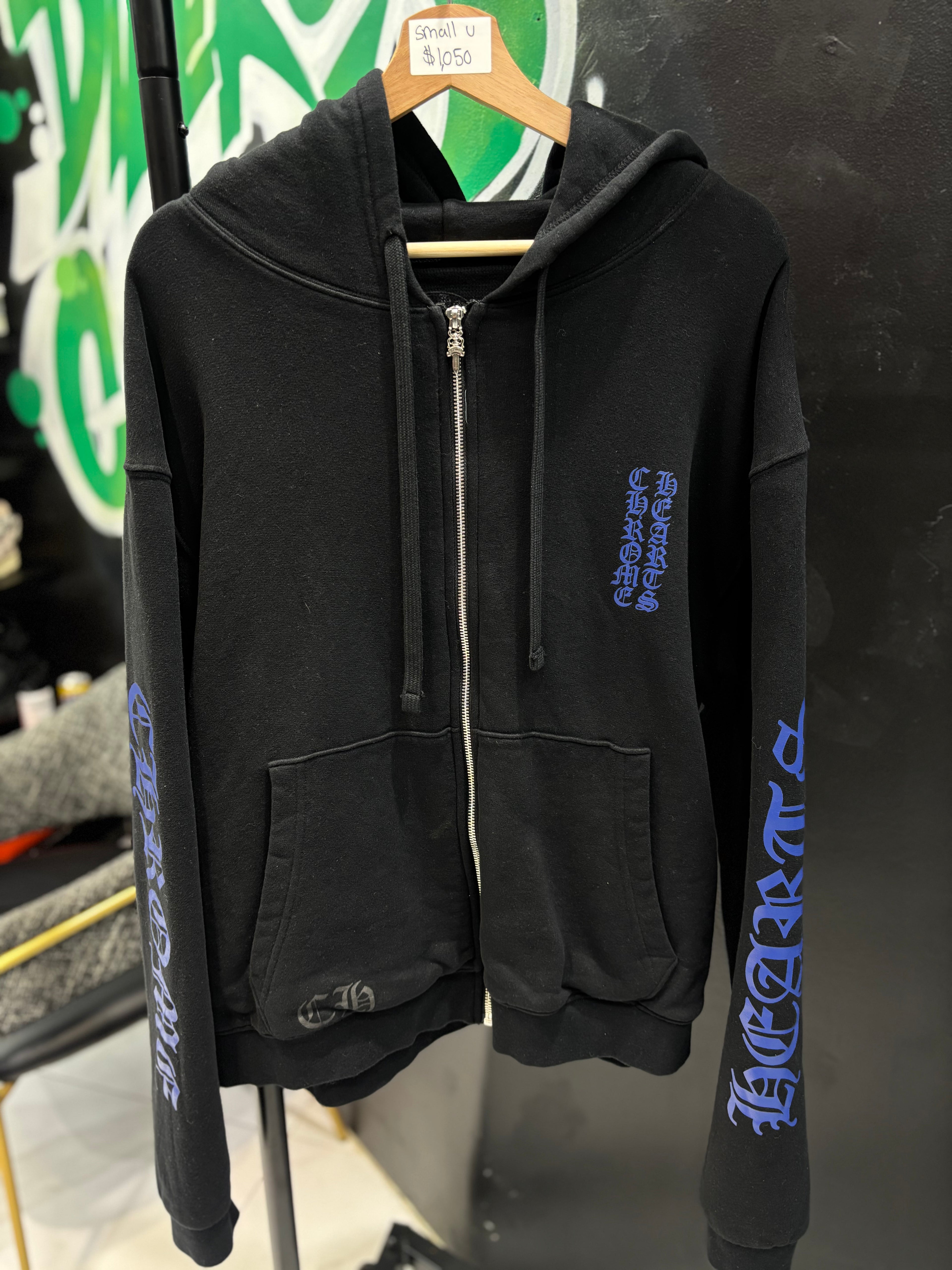 Chrome heart vertical logo zip up blue/black sz Small U