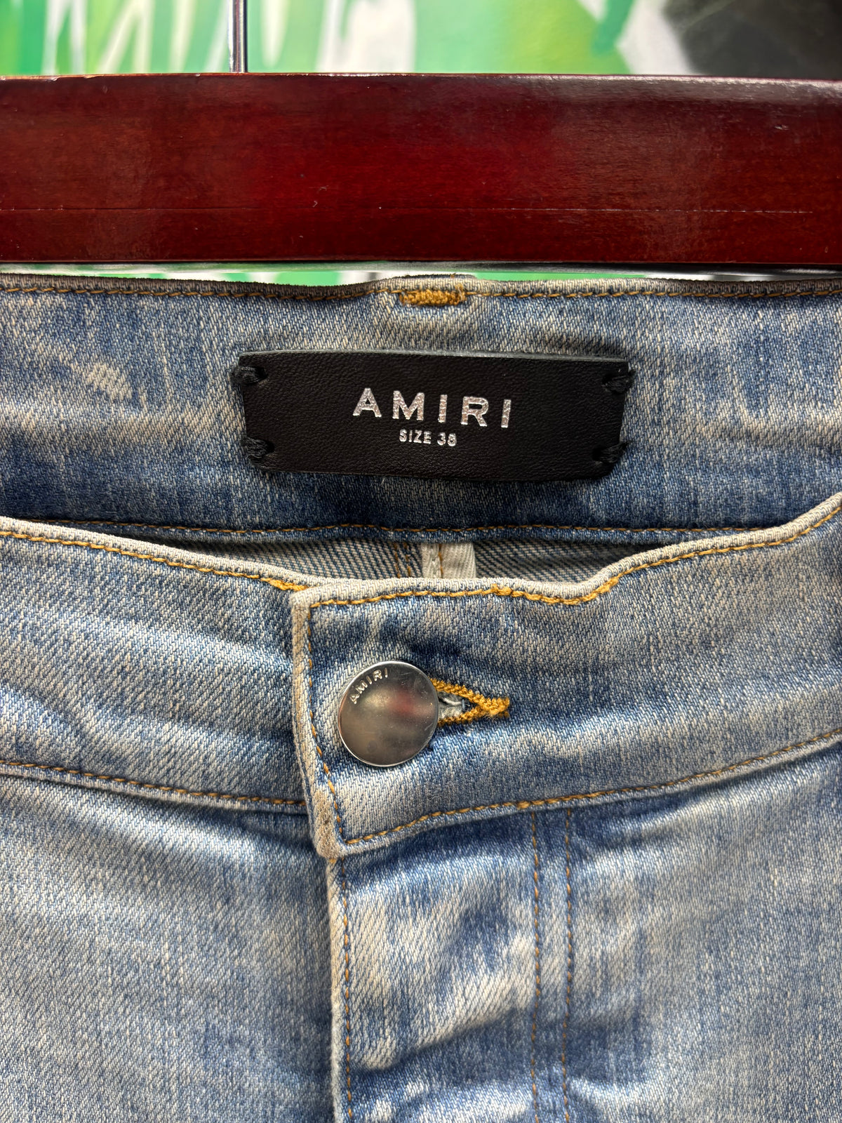 Amiri jeans old english patch sz 38 U