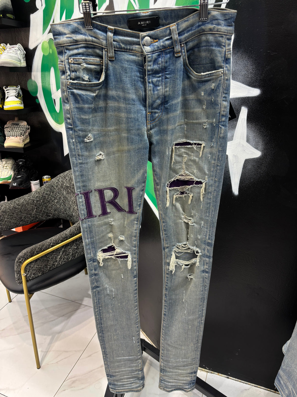 Amiri jeans purple logo patch sz 29 U